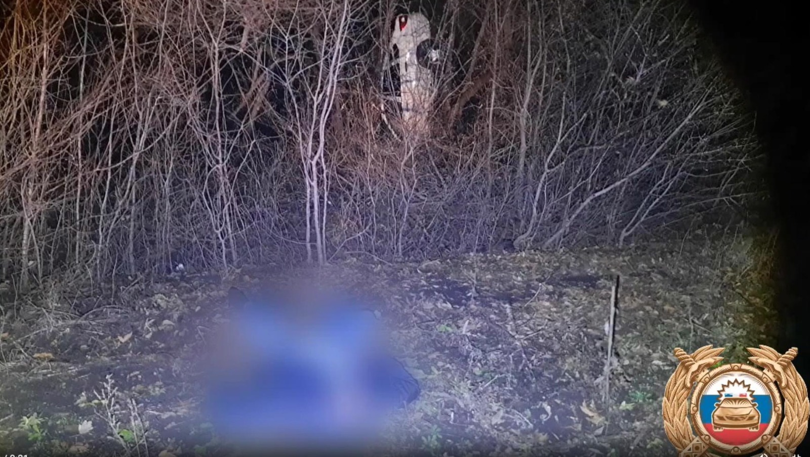В Стерлитамакском районе опрокинувшаяся «Лада Гранта» застряла в деревьях: водитель погиб