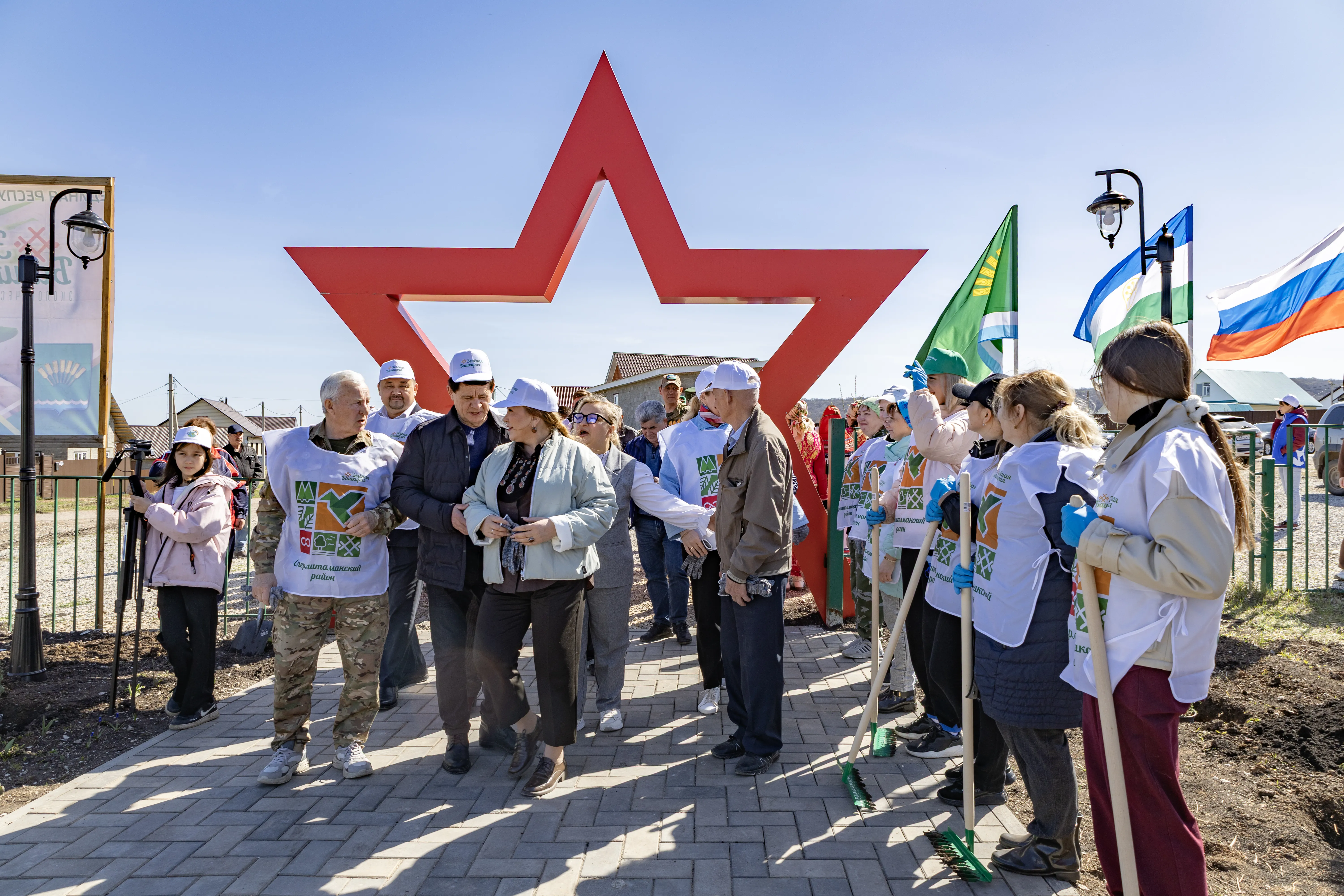 В Стерлитамакском районе появилась новая тематическая аллея