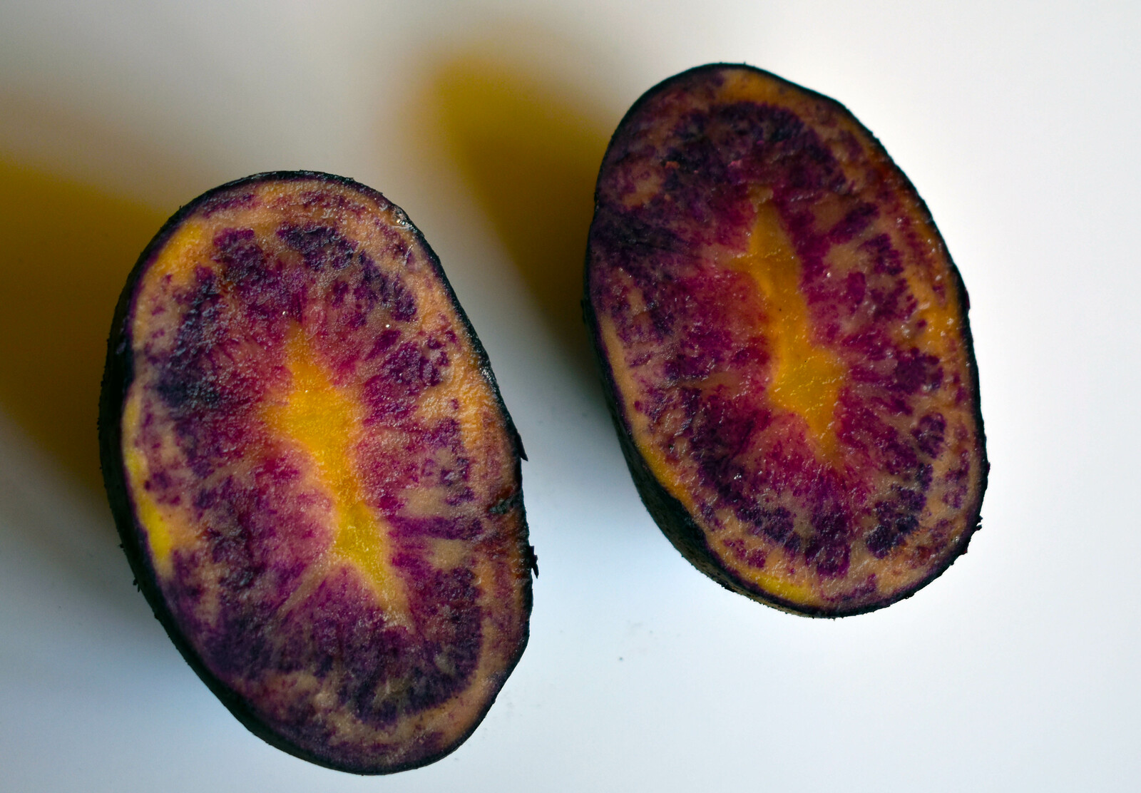 В Стерлитамакском районе выращивают фиолетовый картофель