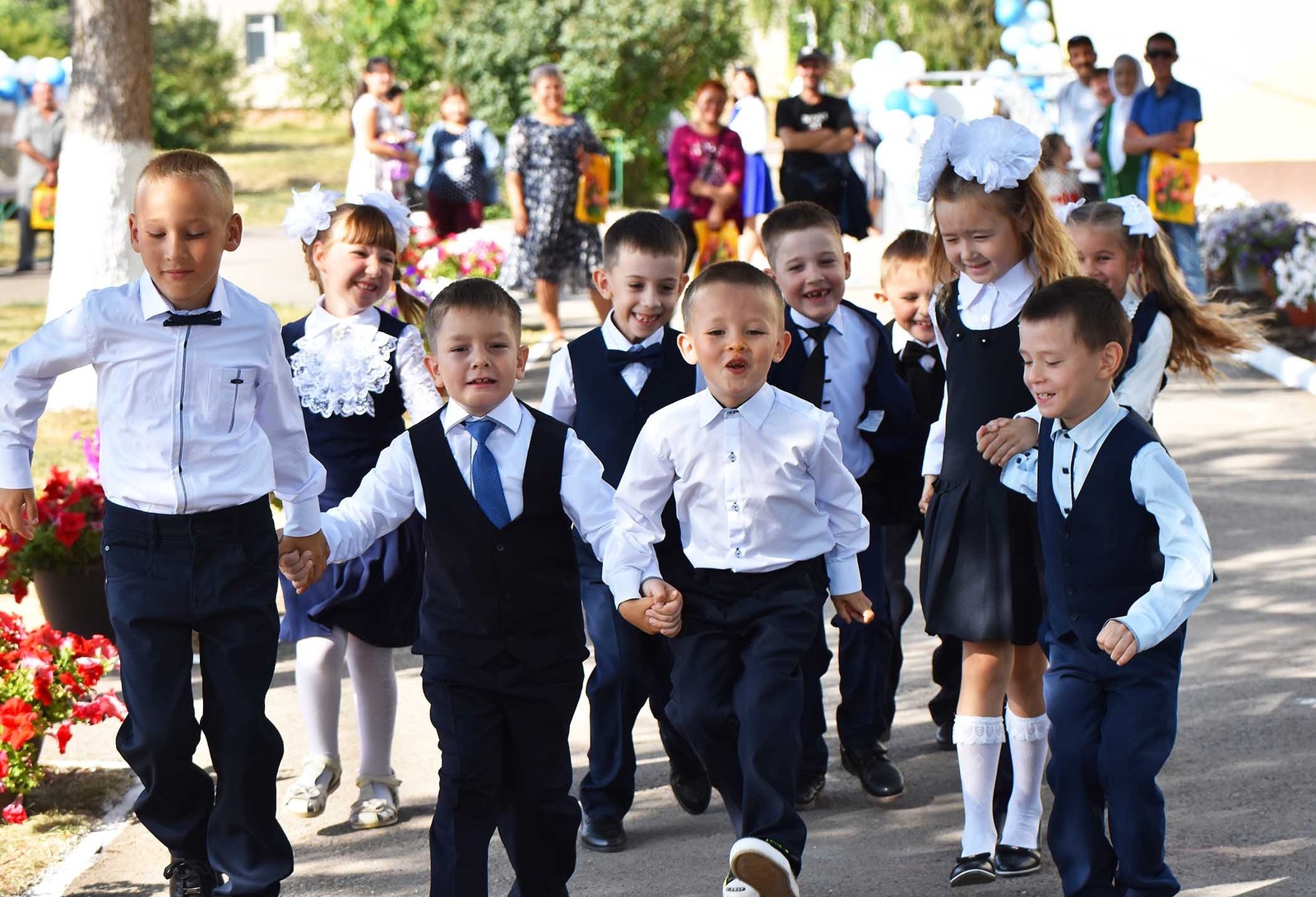 Глава Администрации Стерлитамакского района подписал постановление об именных стипендиях для школьников