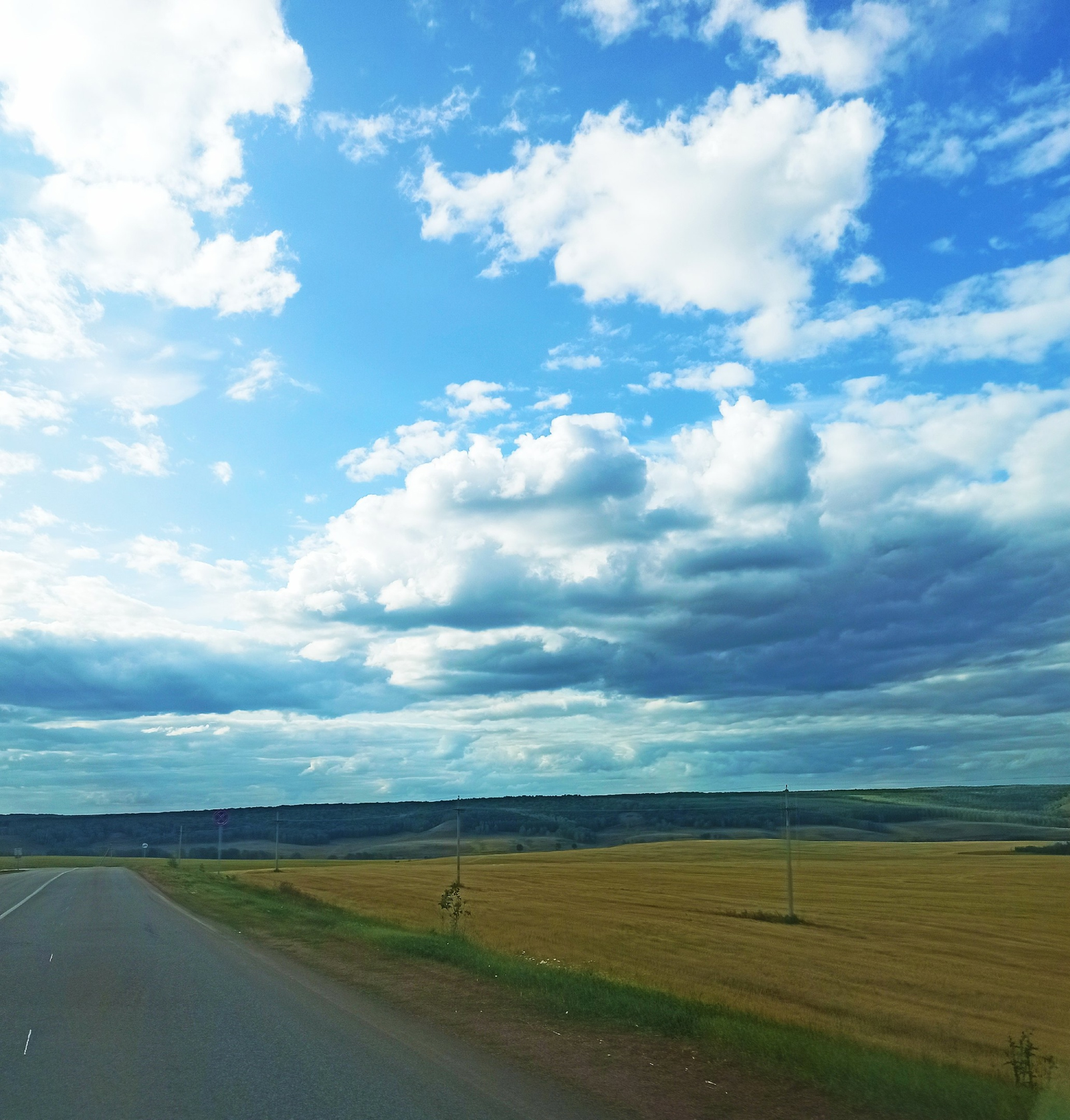 Элеккечә түгел без генә...