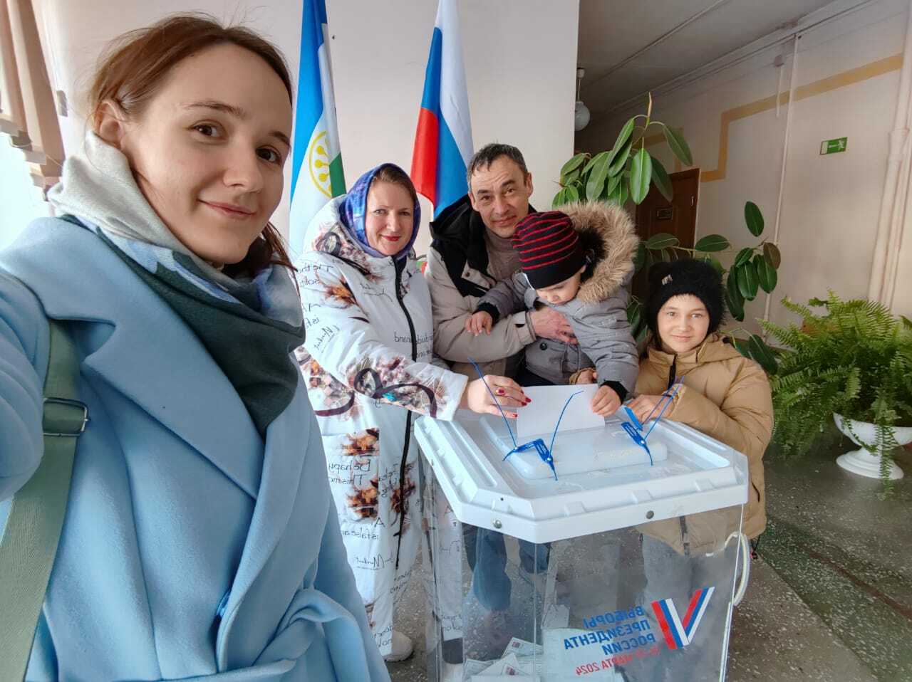 Как в Стерлитамакском районе голосовали победители Всероссийского конкурса "Семья года"
