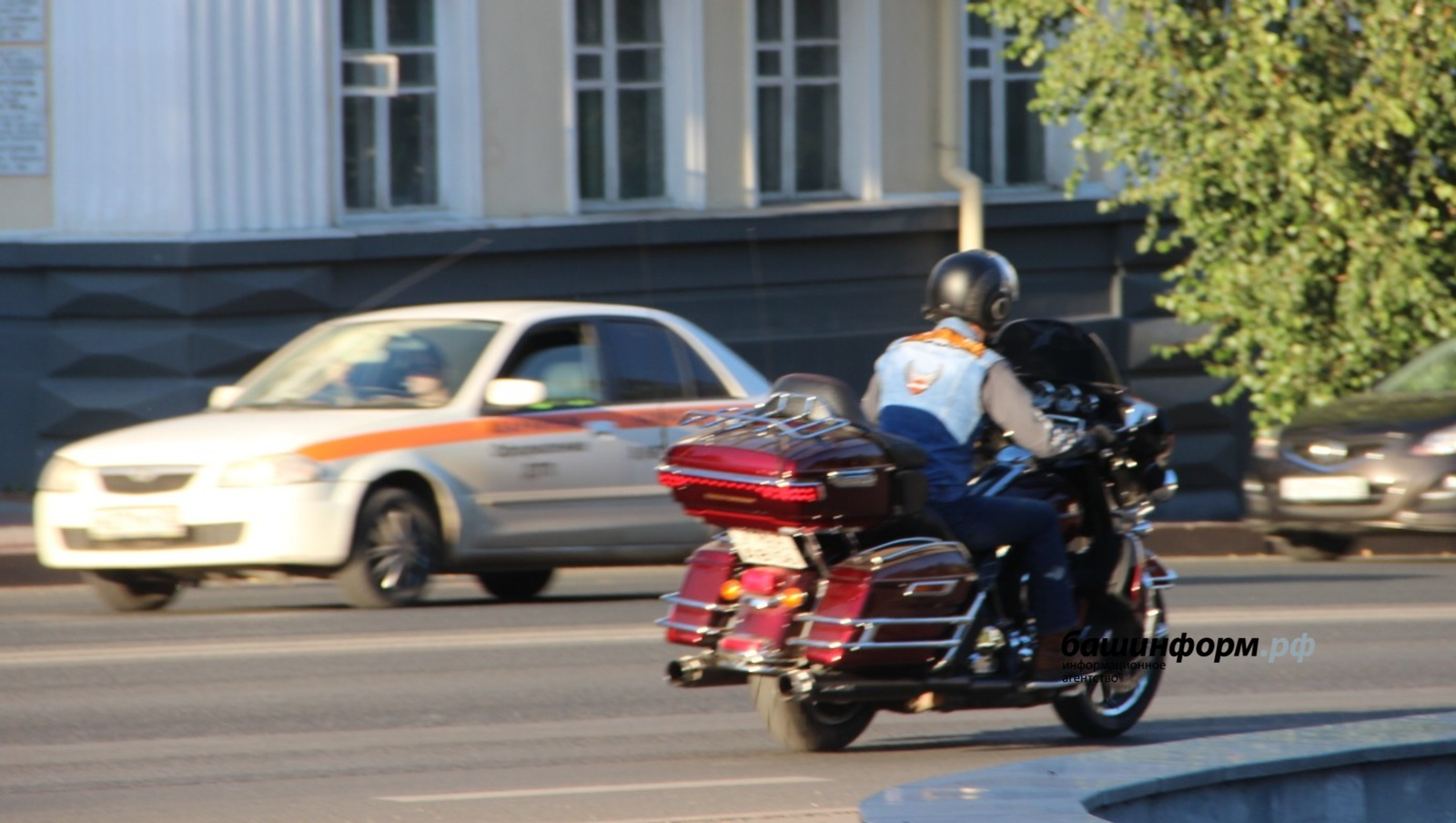 В Башкирии водителей машин призвали к внимательности из-за мотоциклистов