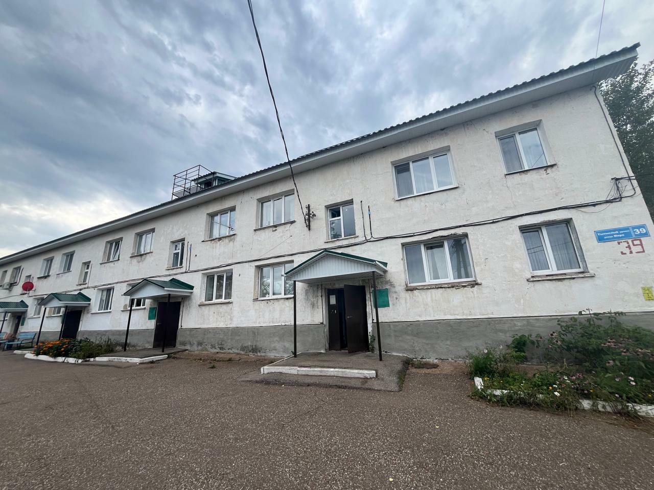 В Стерлитамакском районе ещё один многоквартирный дом обрёл новую кровлю