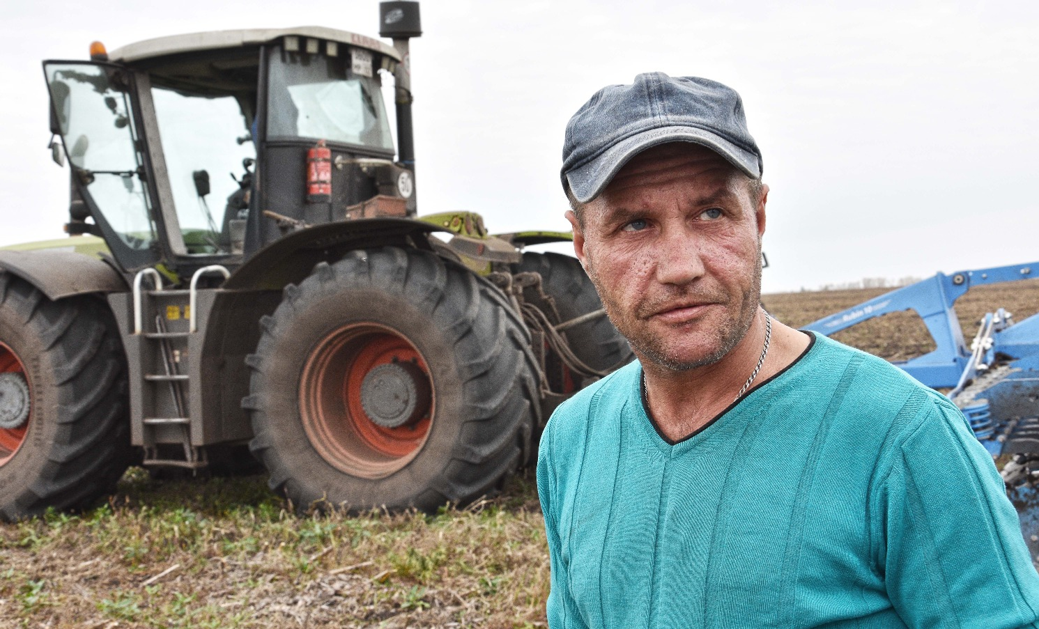 Механизатору Станиславу Храповецкому опыта не занимать