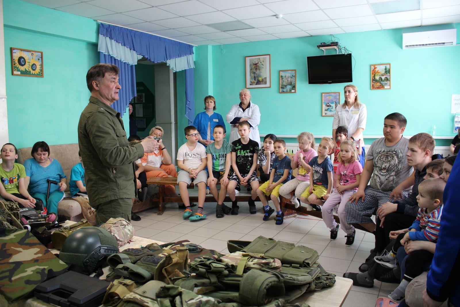 В Башкирии офицер провел мастер-класс по оказанию первой медпомощи детям с ОВЗ