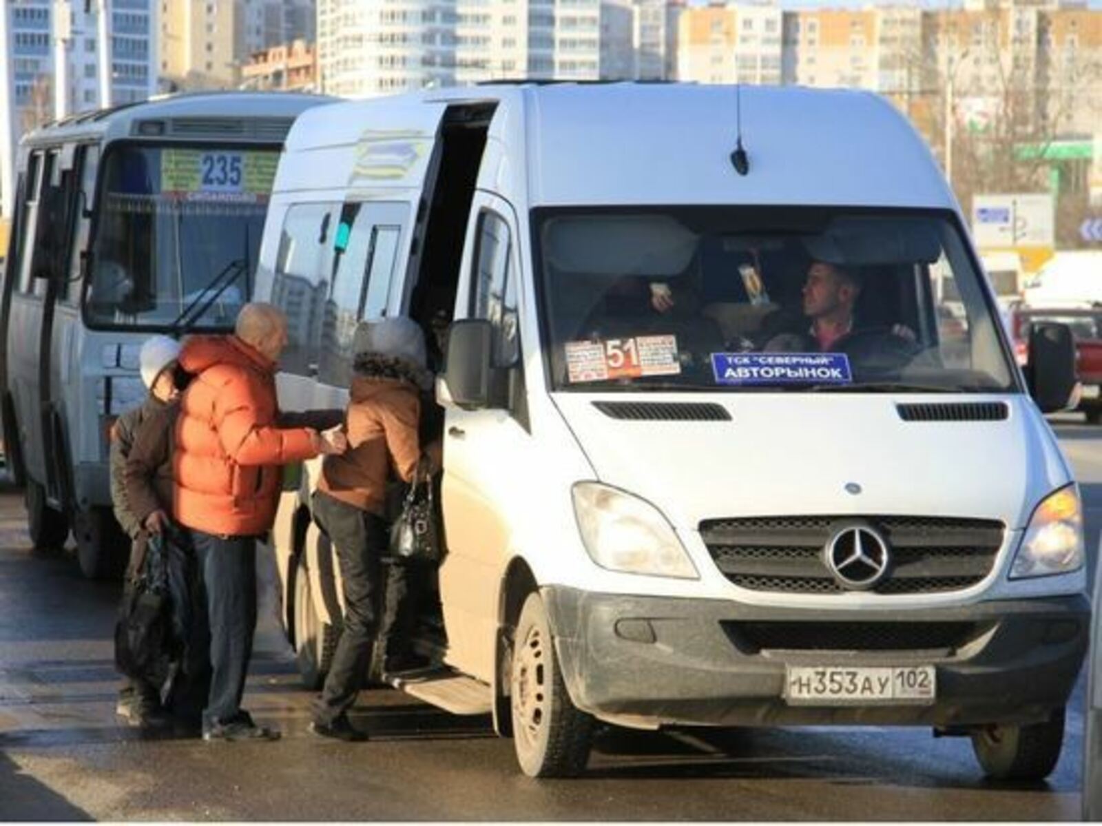 Радий Хабиров рассказал, почему в Уфе буксует транспортная реформа