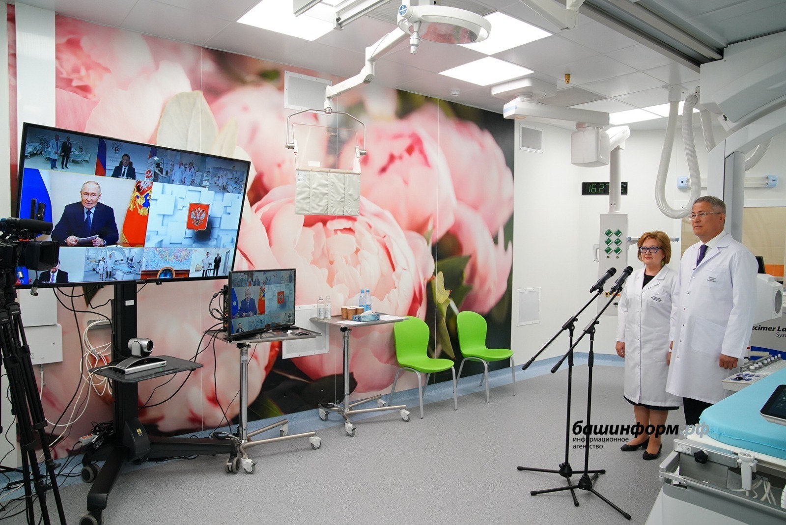 Владимир Путин открыл в Уфе хирургический корпуса кардиоцентра