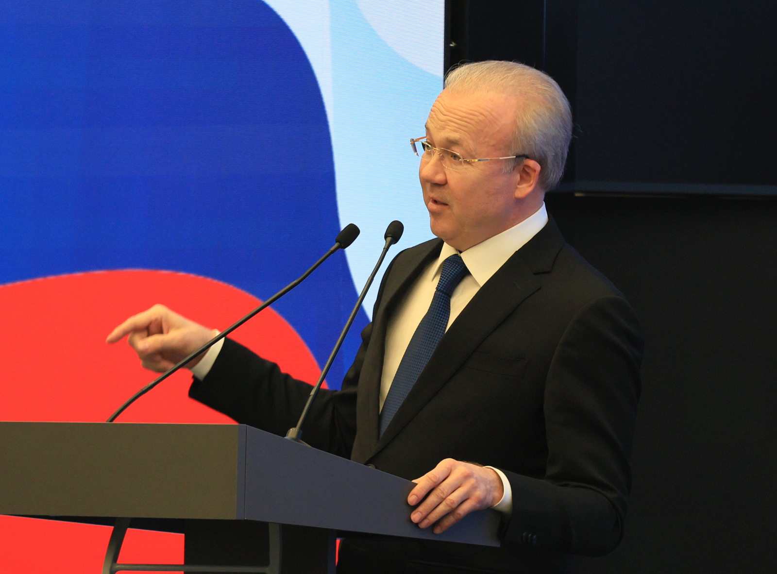 Андрей Назаров: «Региональная власть – мост между теорией права и жизнью человек