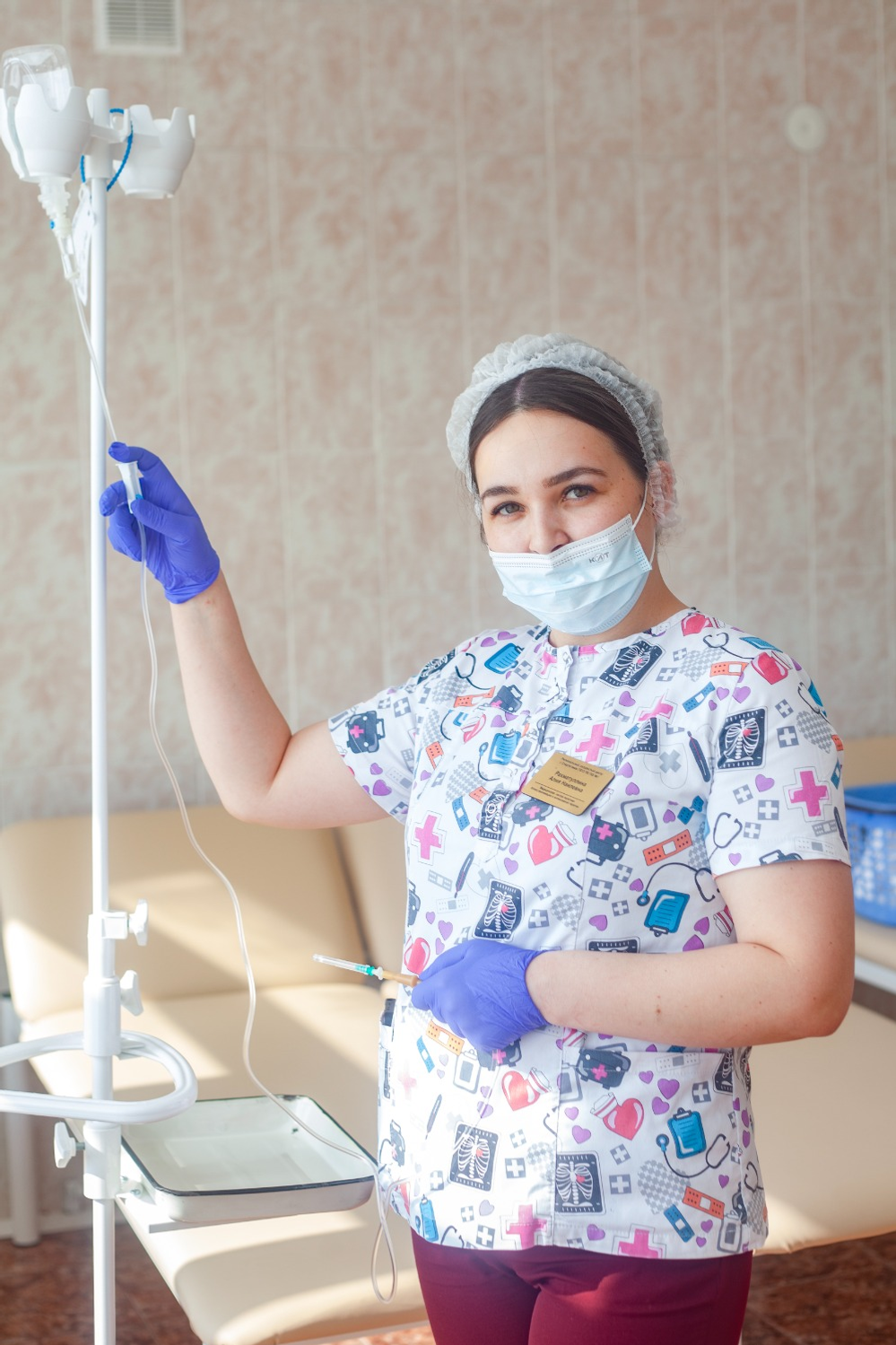 Медсестра процедурного кабинета Алия Гаймалтдинова