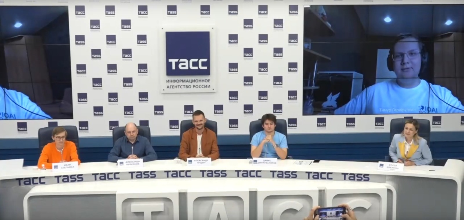 Уфимский школьник поделился секретом победы на международной олимпиаде по ИИ