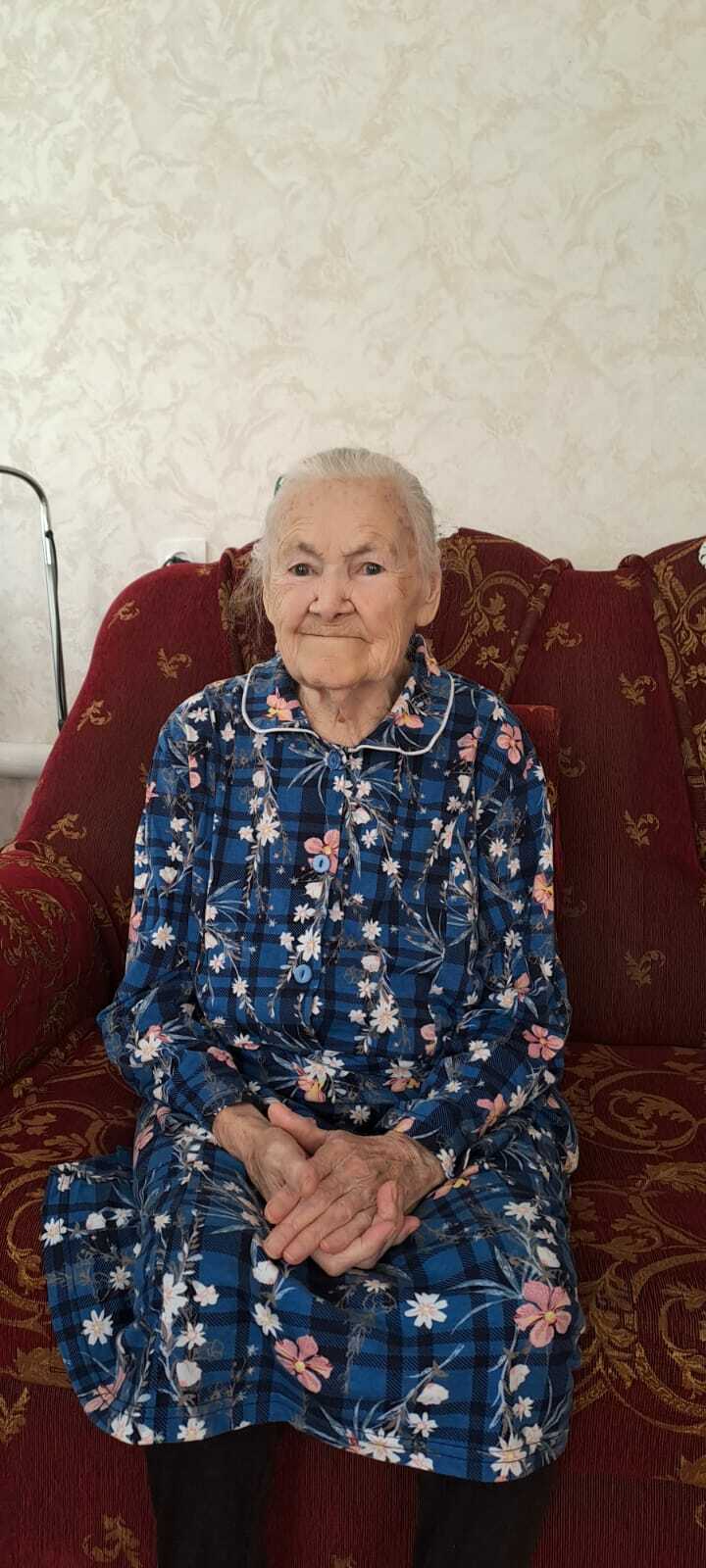 Жительницу села в Стерлитамаксаом районе поздравили с замечательной датой