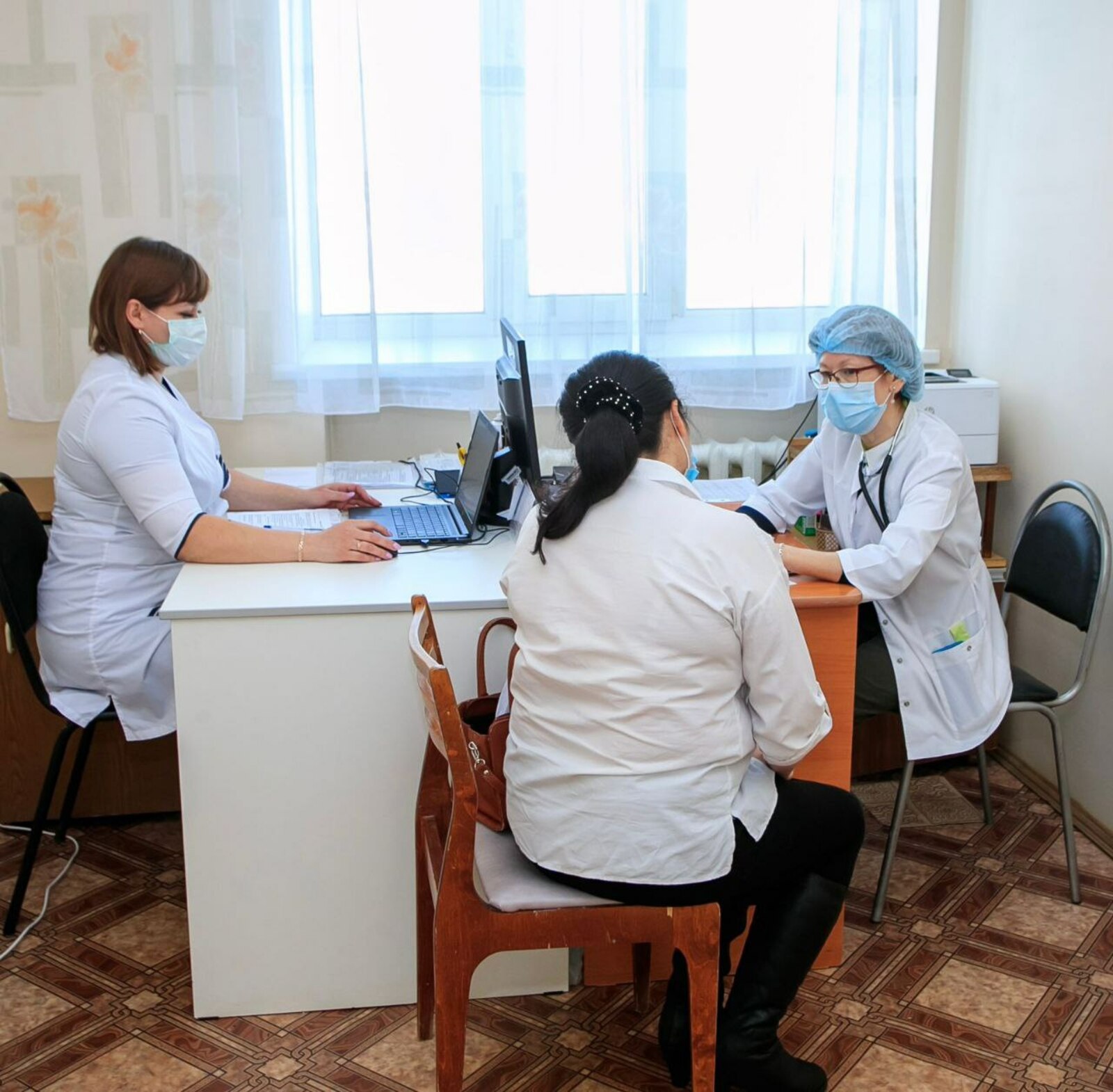 Известные медики провели приемы для жителей районов Башкирии