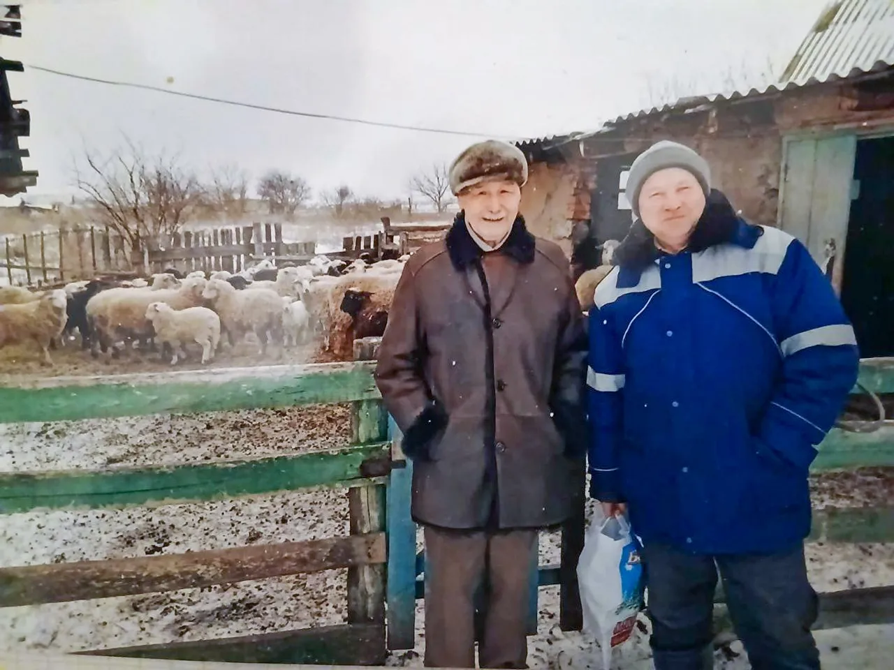 Со знаменитым родственником Рашитом Шакуровым. 2021 год