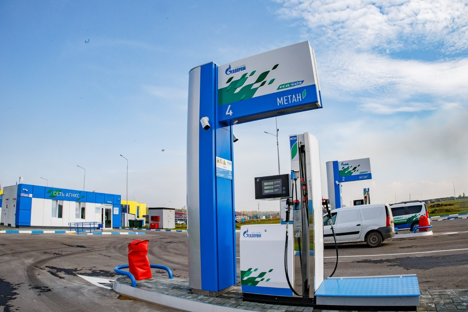 В Башкирии проводится системная работа по переводу транспорта на природный газ
